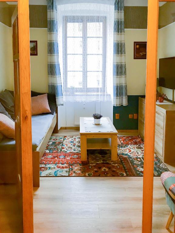 Golden Wood Apartments - 5