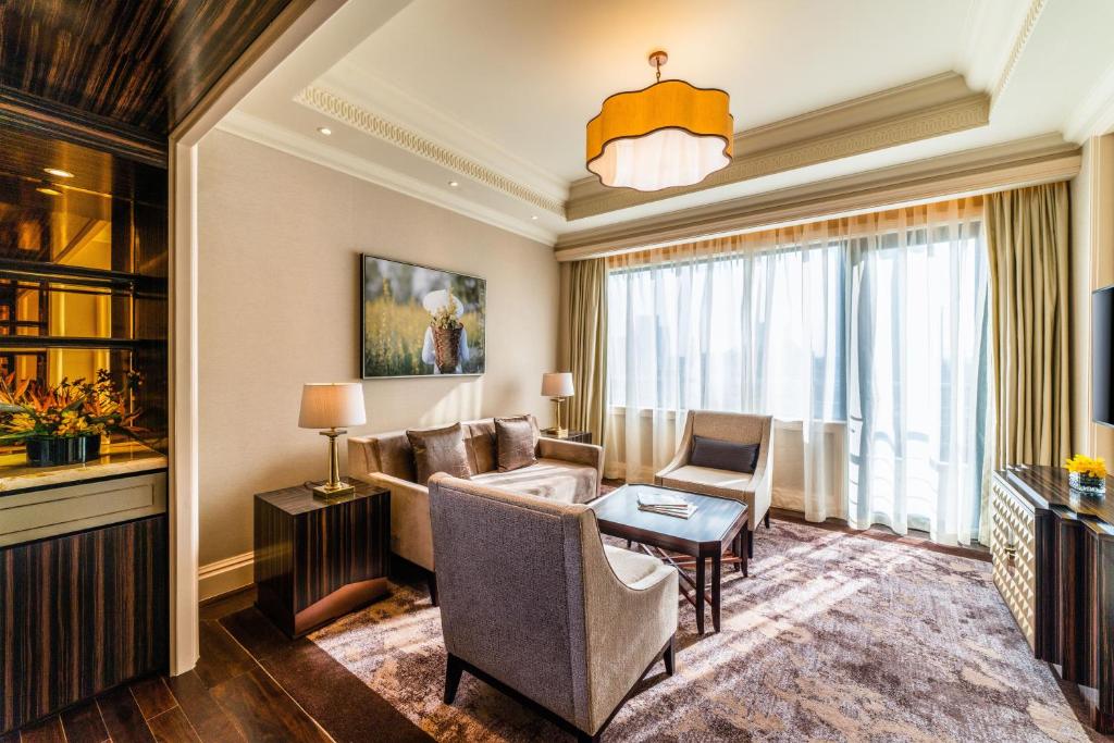 Suite 2 Phòng Ngủ - Quyền Sử Dụng Lounge