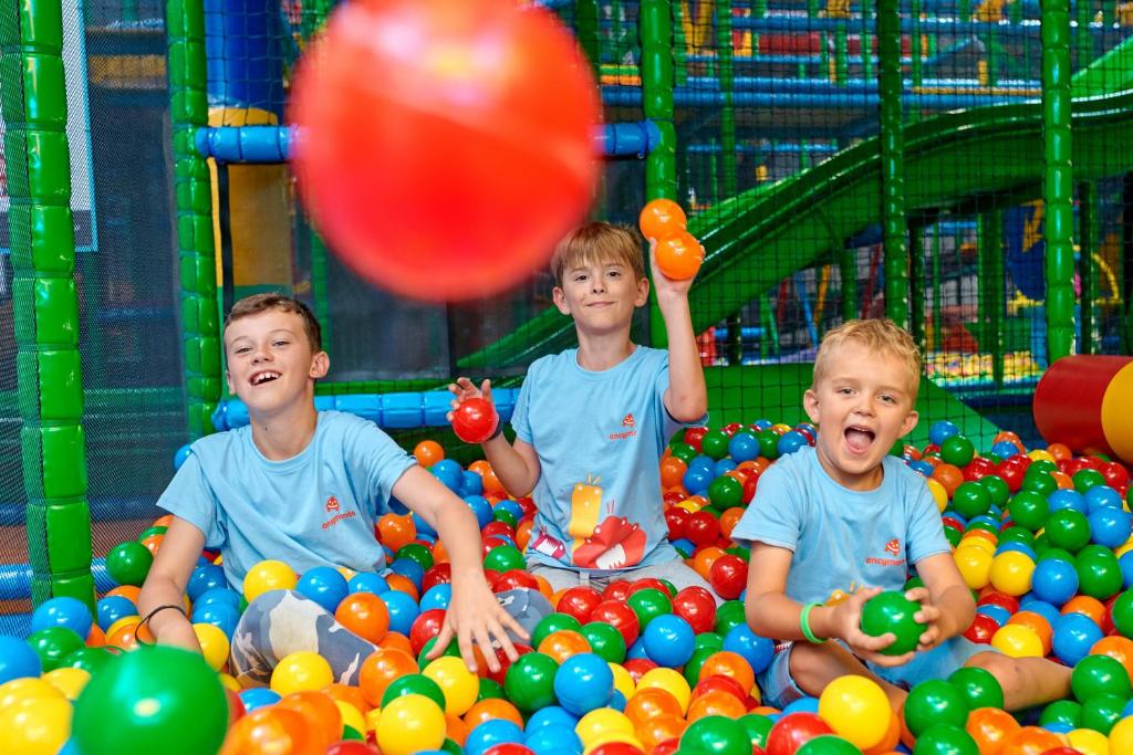 Stacja Nowa Gdynia Bed & Breakfast Aquapark - Resim 39