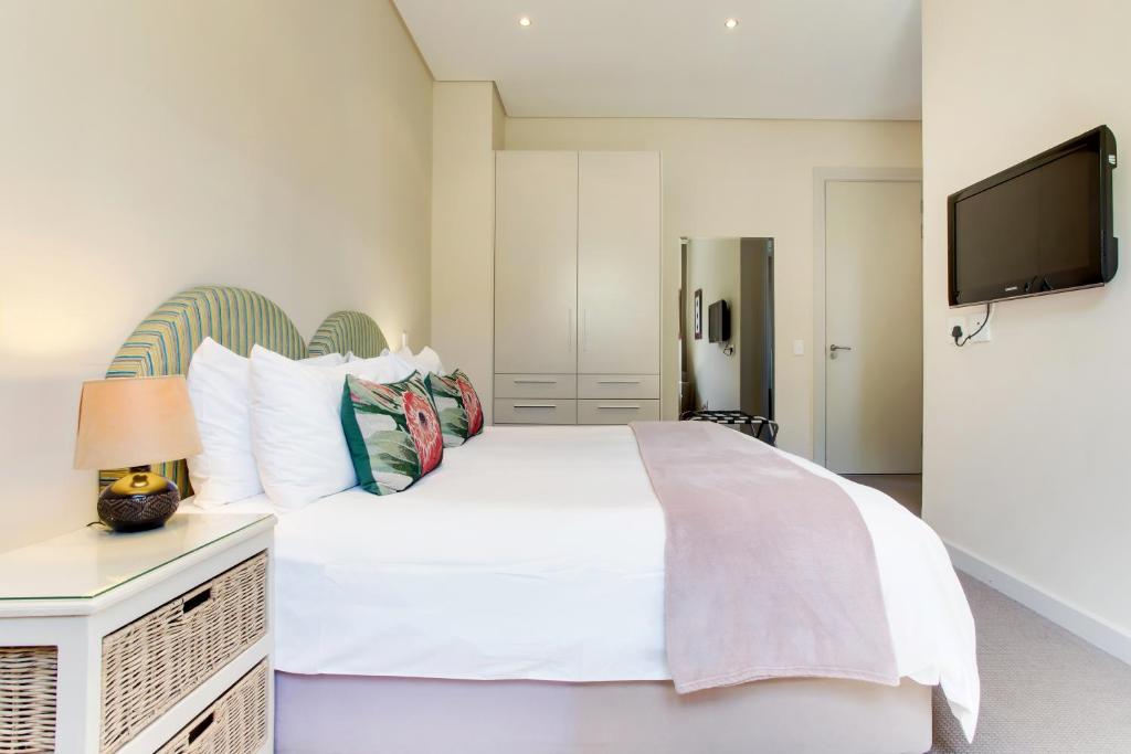 The One 8 Hotel in Green Point - Solar Power - 标准双或双浴
