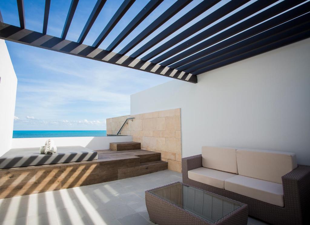 Majestic Elegance Costa Mujeres - All Inclusive photo