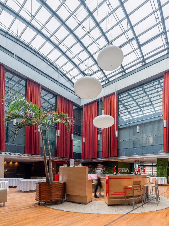 Posezení v ubytování Ramada Sibiu Hotel