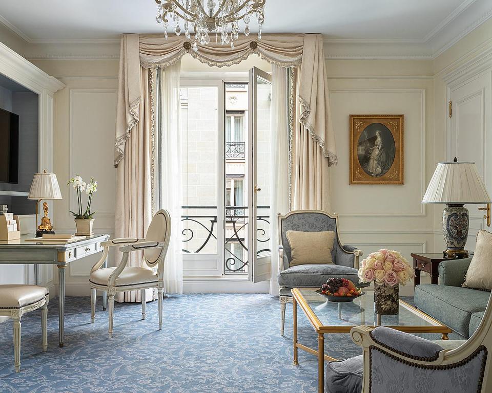 Four Seasons Hotel George V in Paris, France from $63: Deals