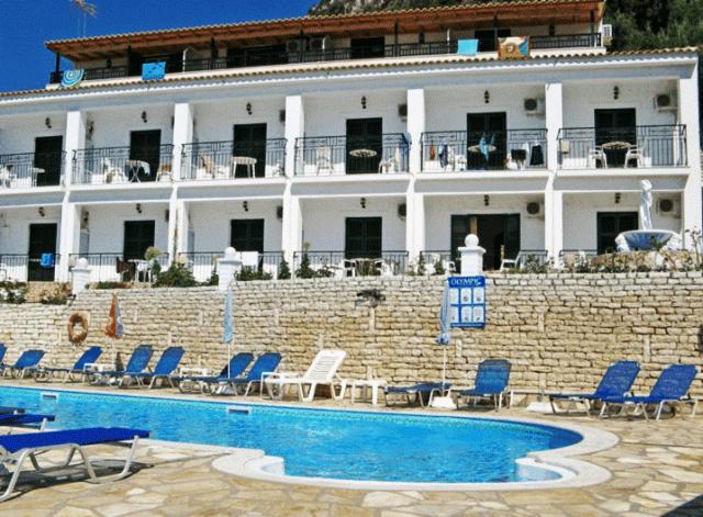 The swimming pool at or close to Fotini Studios