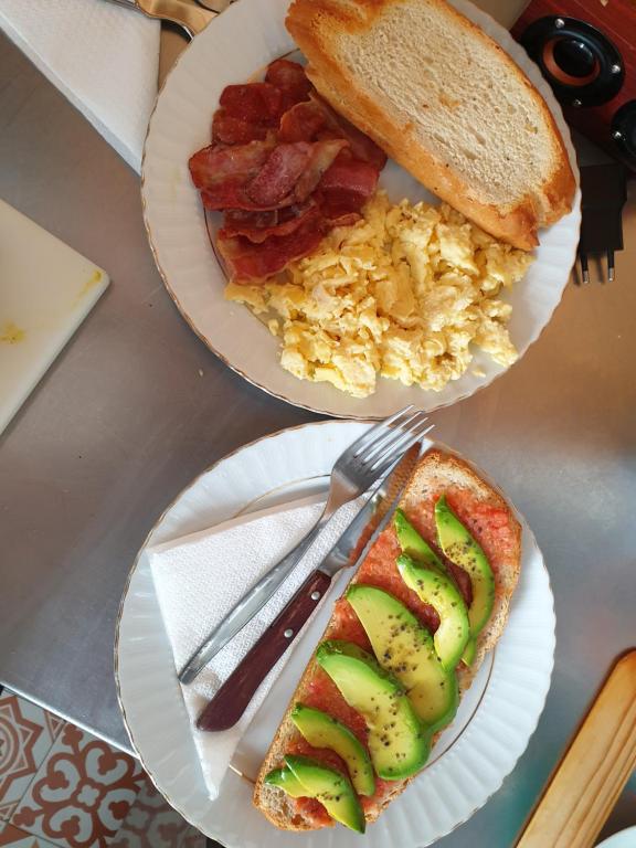 Comida en o cerca de este hostal o pensión