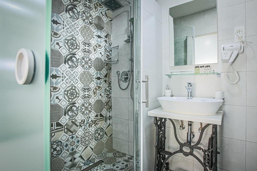 Theatre luxury rooms - Room King Superior