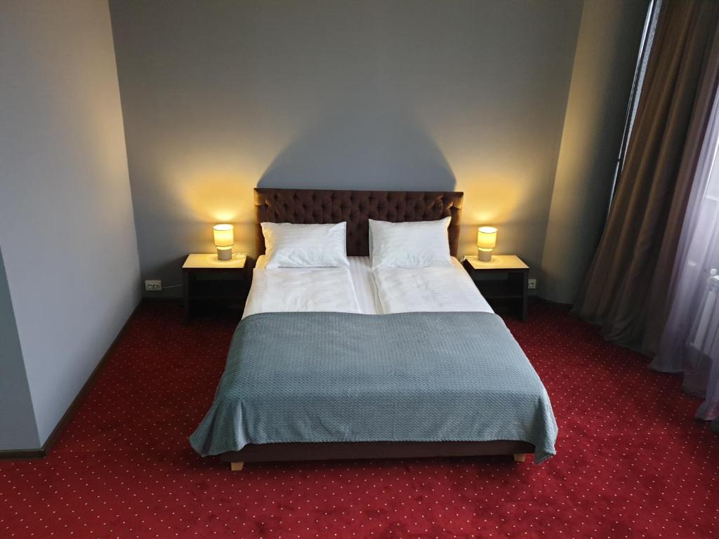 LEX Trend Hotel - Salle De Reine