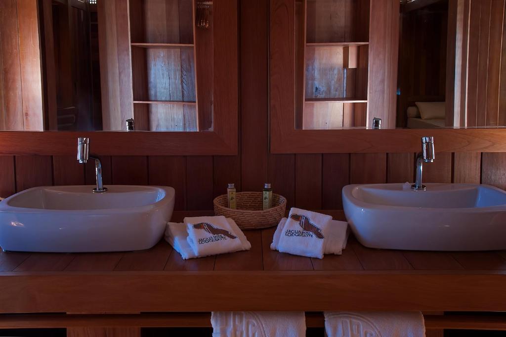 Um banheiro em Jaguaribe Lodge e Kite