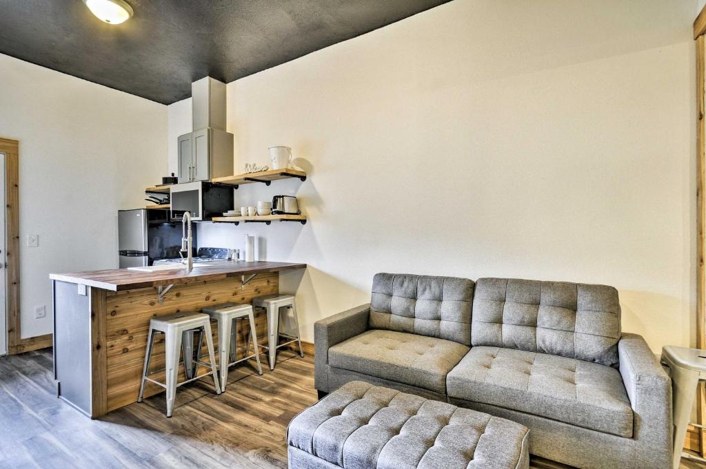 Long Beach Studio in Downtown Walk to Ocean!, Long Beach (updated prices 2024)