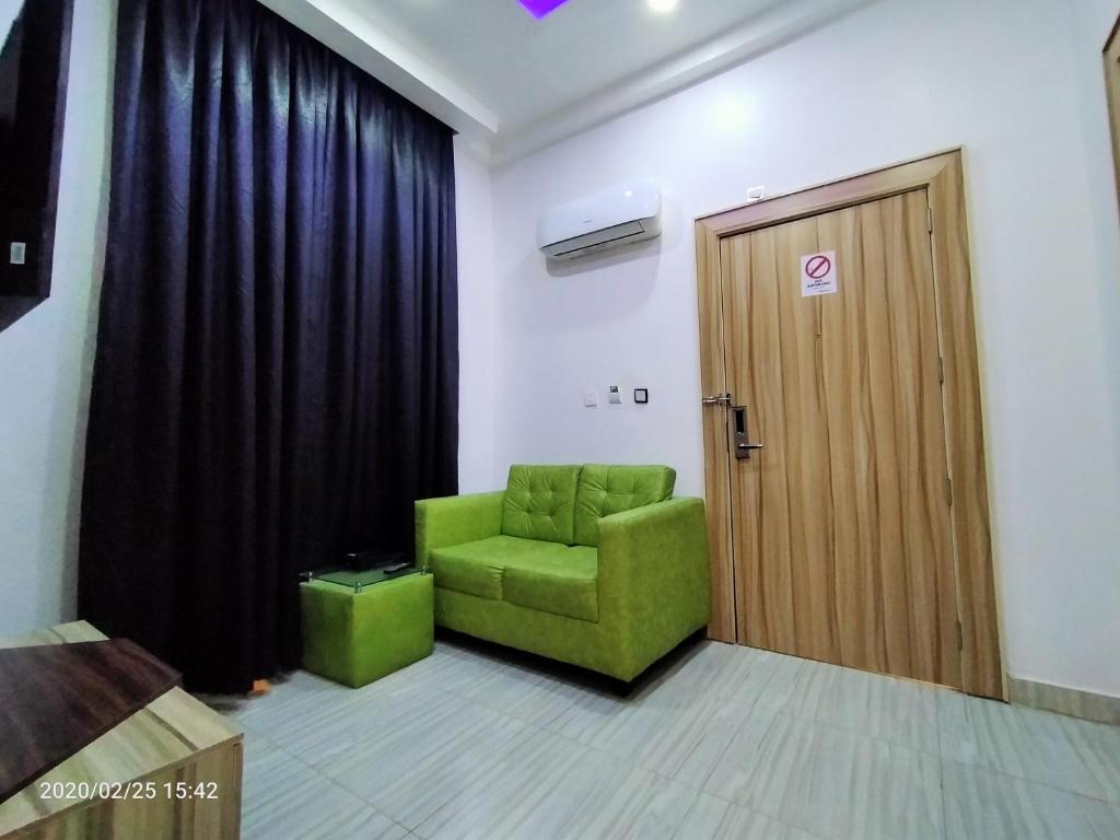 Posezení v ubytování Dalchifit Suites by Premium Swiss Hospitality