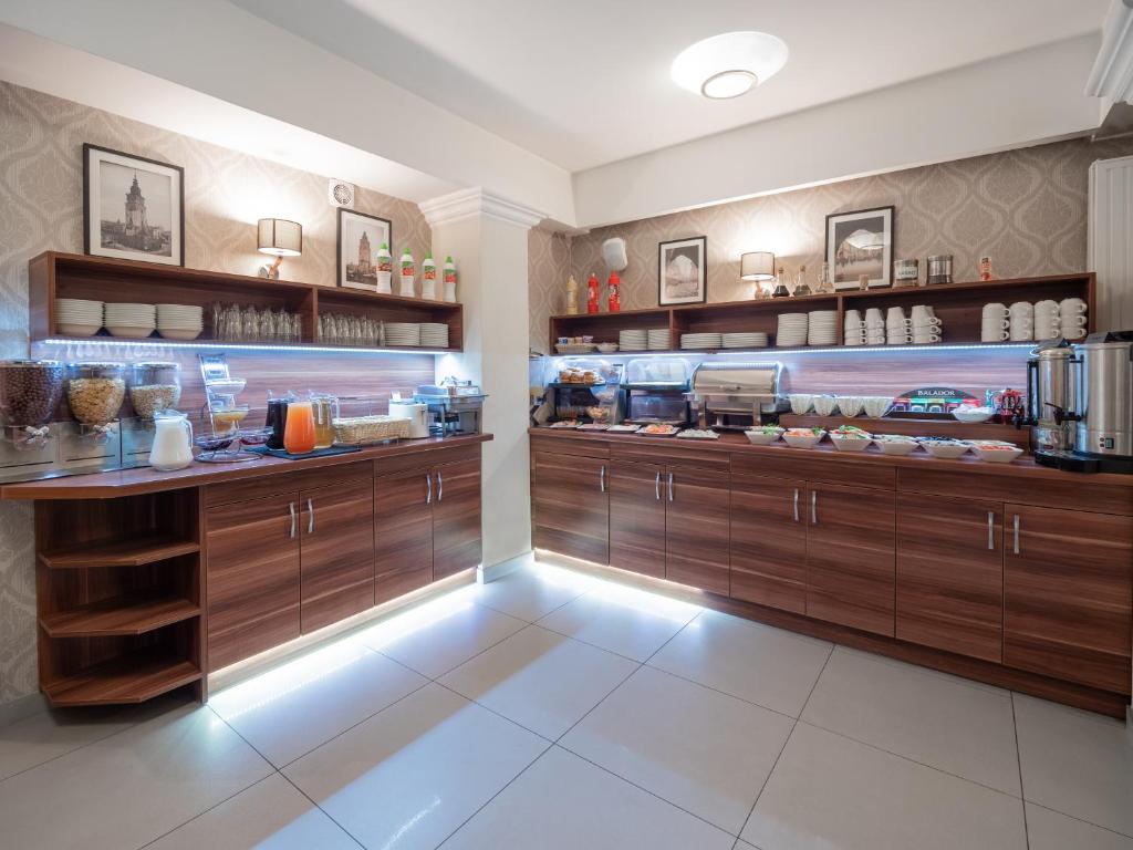 Hotel Miodowa - Resim 22