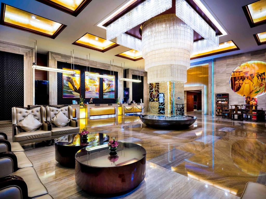 Posezení v ubytování Grand Mercure Xiamen Downtown-Free Welcome Fruit & Metro Station