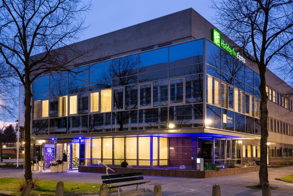 Holiday Inn Express Amsterdam - South by IHG - Resim 31