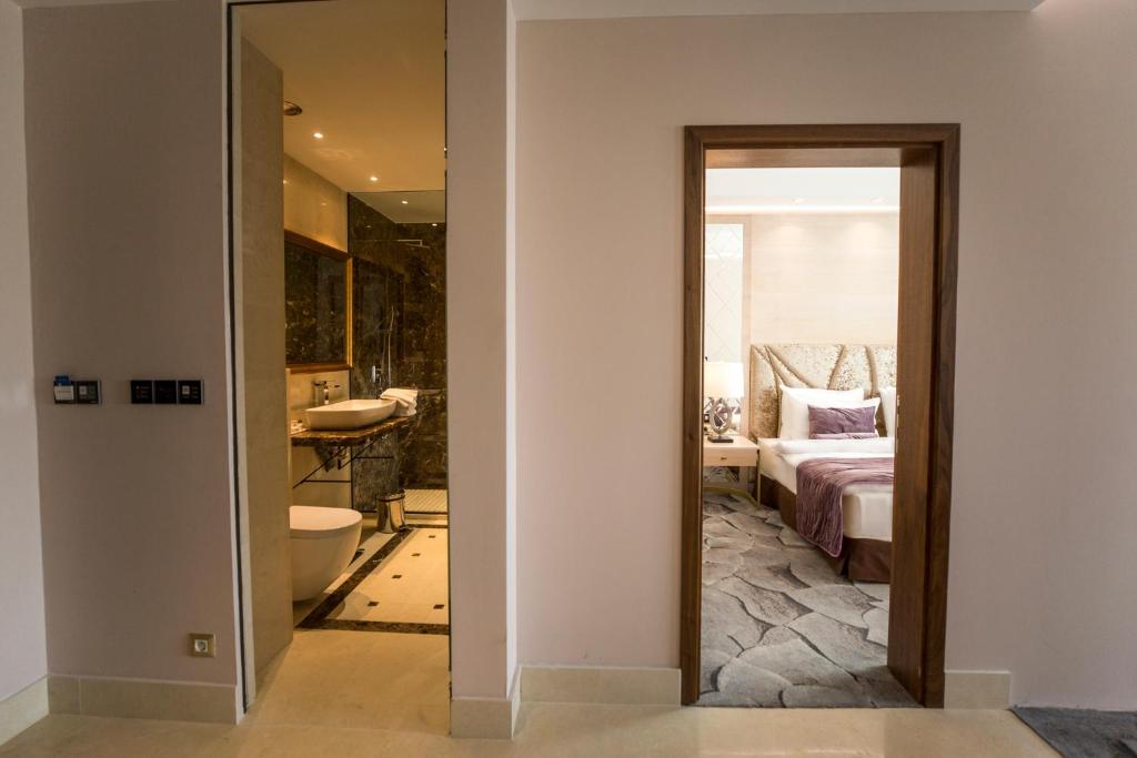 A Hoteli - Grand&Sky Hotel Tornik - 高级特大号床套房