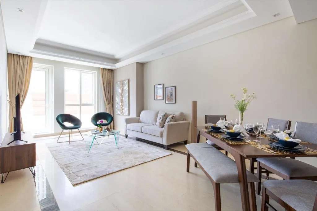 Frank Porter - Mon Reve, Alantos, United Arab Emirates