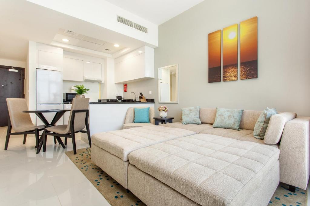 Staycae Tower 108, Dubai – Updated 2022 Prices