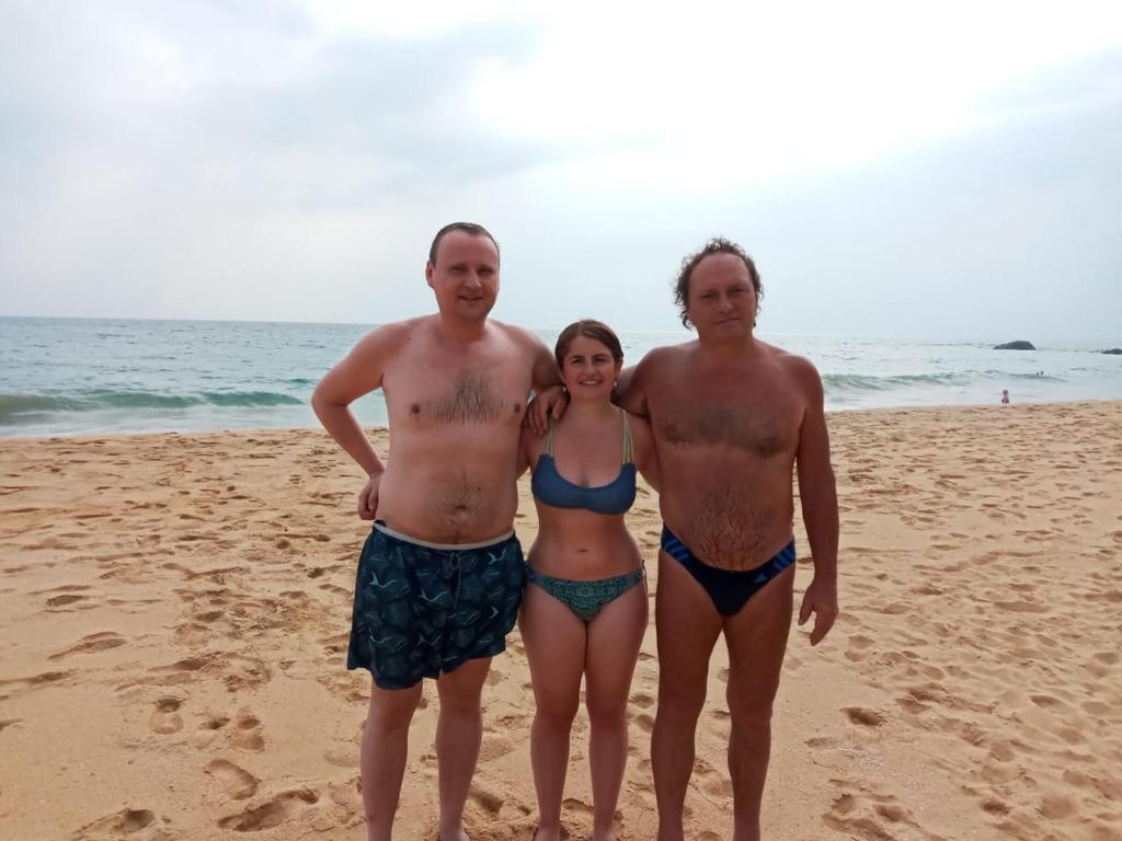 Tetamu yang menginap di New SeaSide Inn Hikkaduwa
