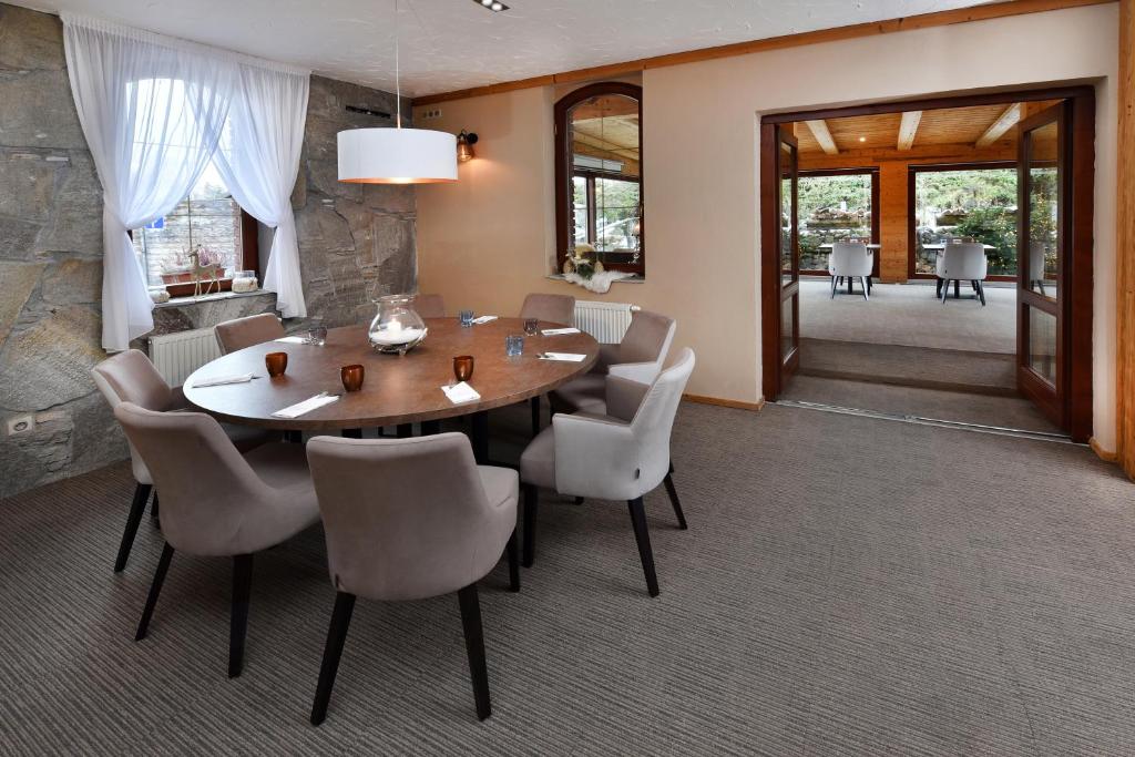 Posezení v ubytování APLEND Hotel Kukučka