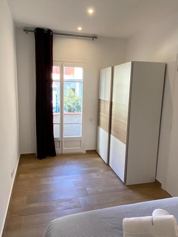 VIU BARCELONA BERTRAN - 15