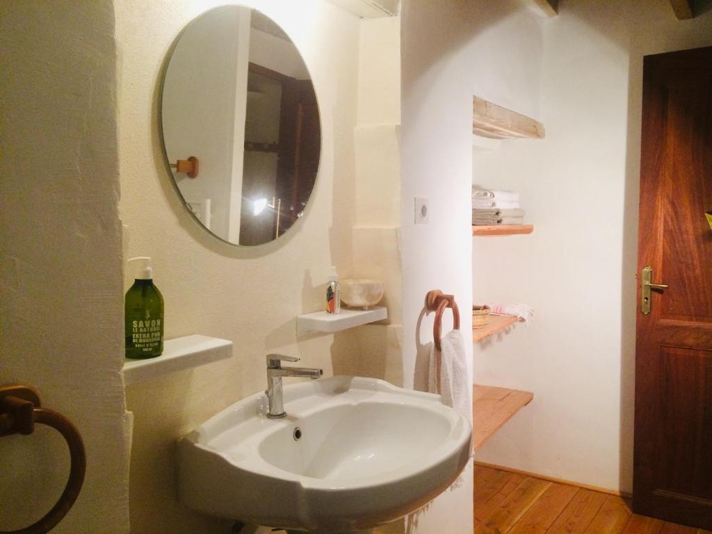 Koupelna v ubytování Domaine Fontaine