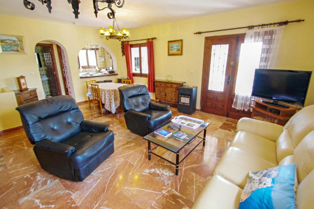 TV a/nebo společenská místnost v ubytování San Jaime 3B - beautiful holiday home in Benissa
