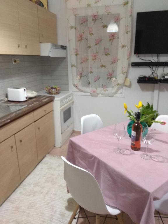 Kuchyň nebo kuchyňský kout v ubytování Deppy's Apartments