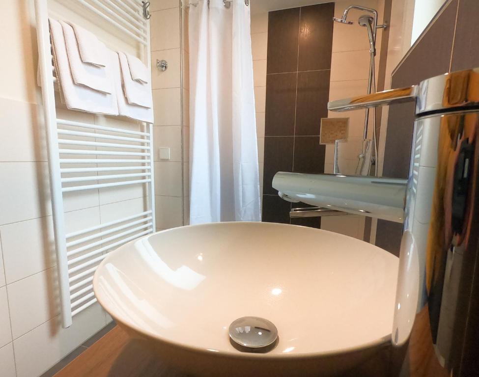 Koupelna v ubytování Hotel Langhans