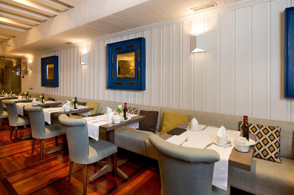 Parador de Santiago - Hostal Reis Catolicos - Resim 20