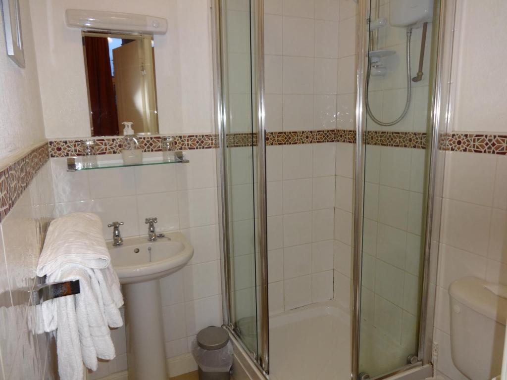 Aberdour Guest House - Habitación Doble Con Baño Privado Externo