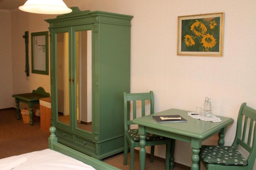 Landgasthof Zur Goldenen Aue - Habitación Doble Con Vista Al Jardín