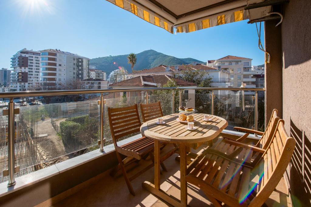 Apartments BG&MN tesisinde bir balkon veya teras