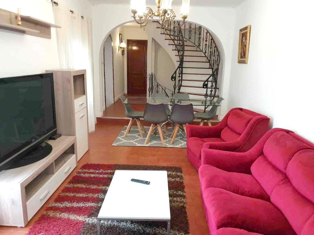 3 bedrooms house at Ponta Delgada 250 m away from the beach with furnished terrace and wifi