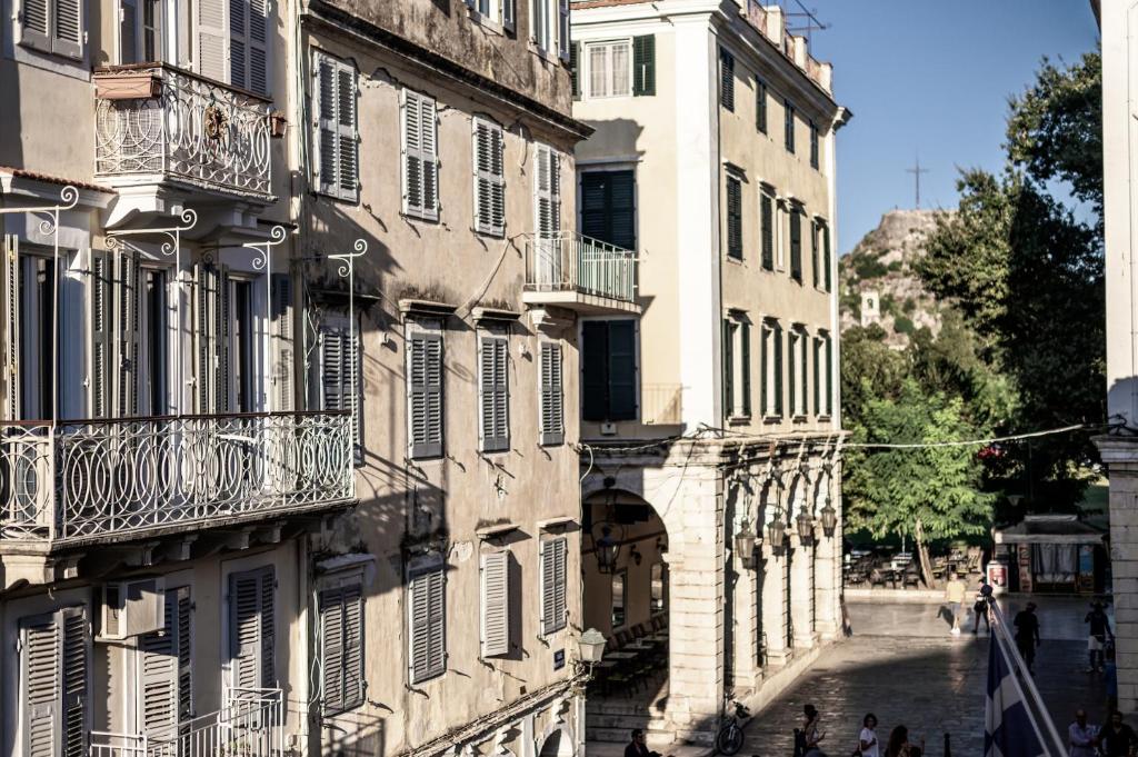 Budova, v ktorej sa apartmán nachádza