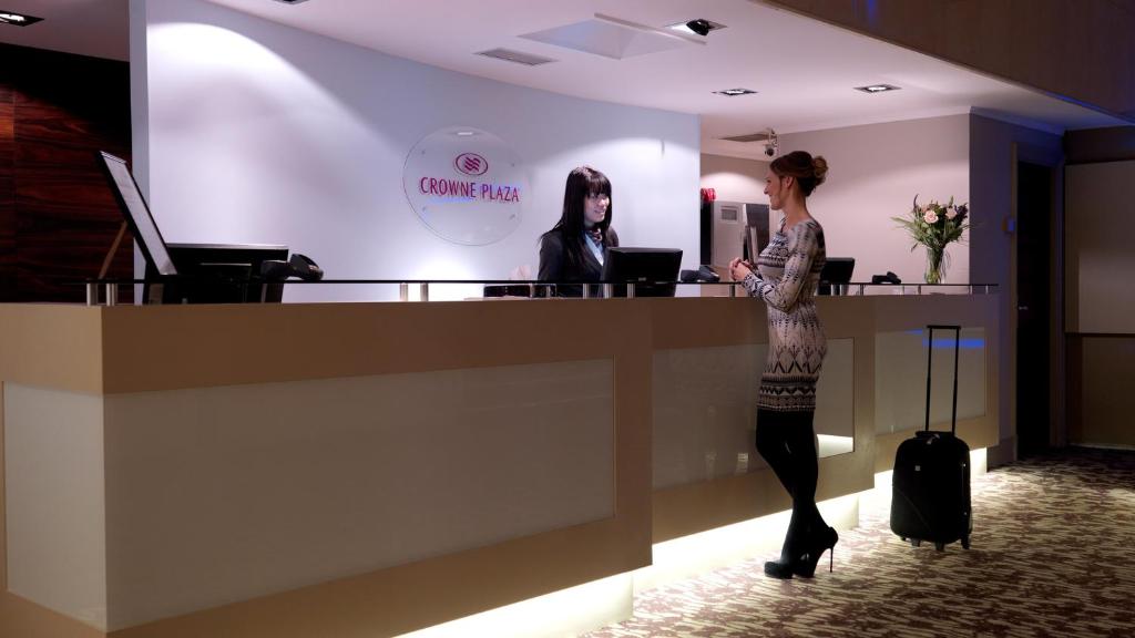 Crowne Plaza Chester by IHG - Resim 28