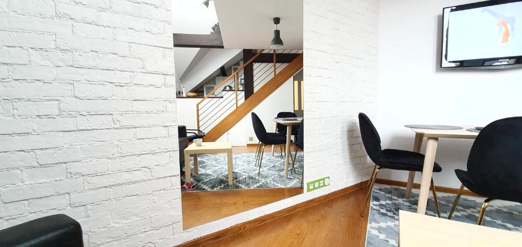 a meeting room with a table and chairs at Old Town, Apartment, Blich in Krakow