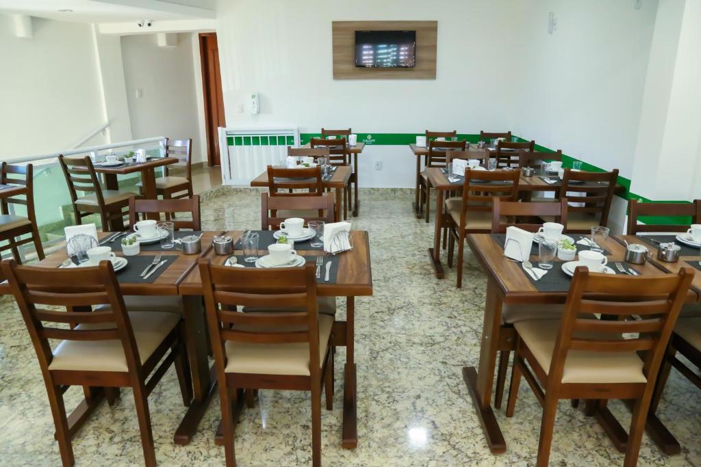  Kaluff Hotel