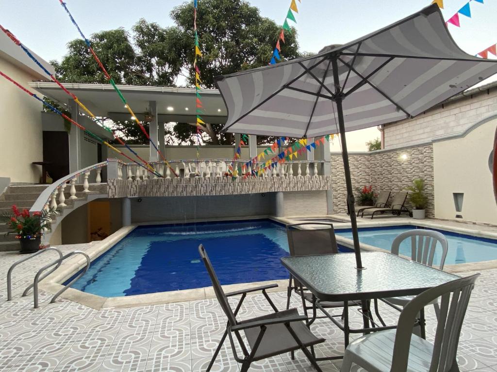 Puerta de Oro Residences - Image 3