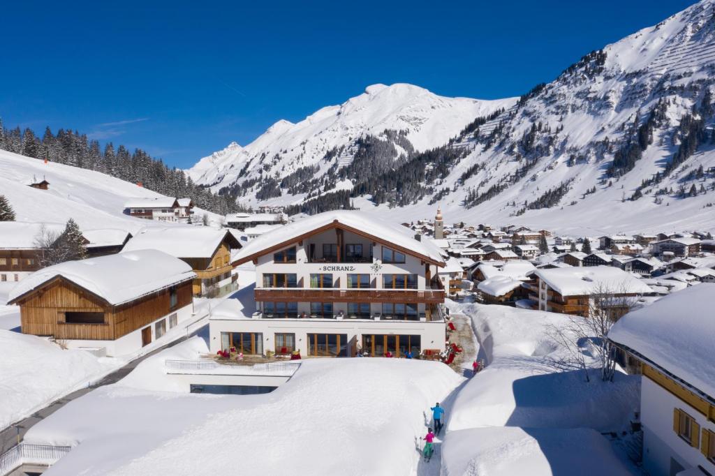 Hotel Schranz - Ski In & Ski Out v zimě