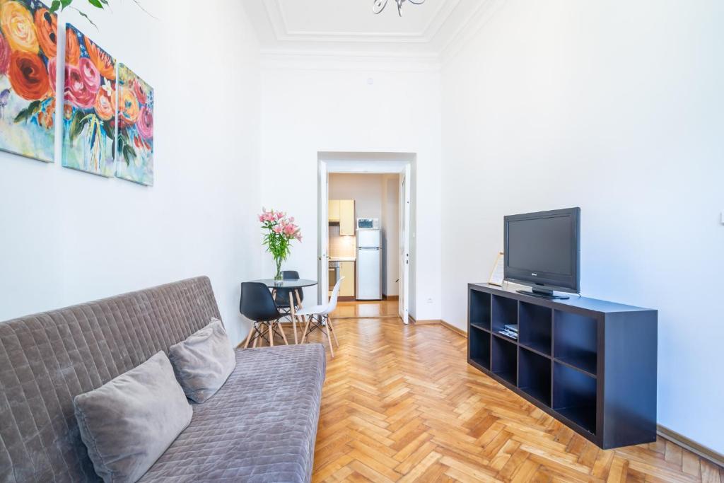 Royal Road Residence - 13