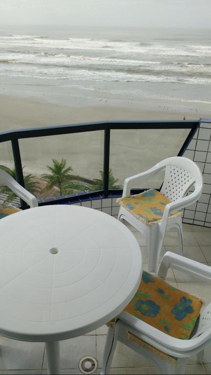  Apartamento de frente para o mar!