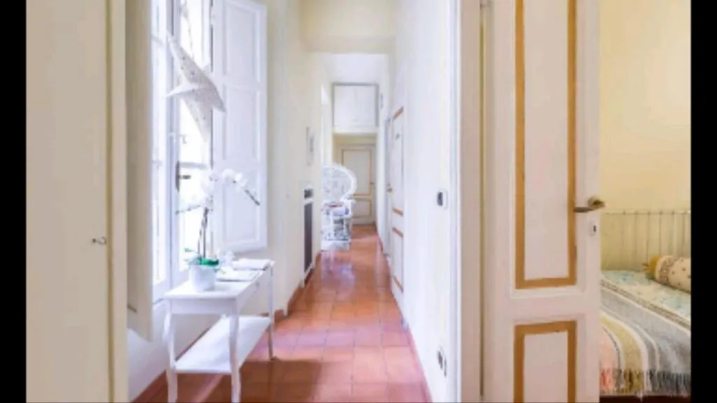 Dolce vita room historic center neat Termini, Roma, Italia