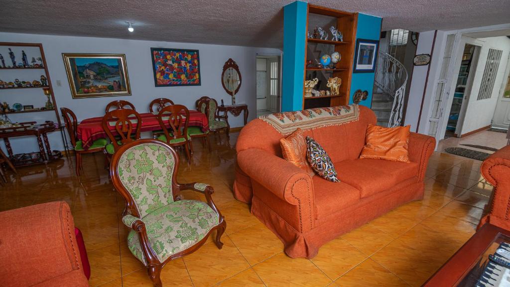 Posezení v ubytování Vivienda Turística "El Coronel"