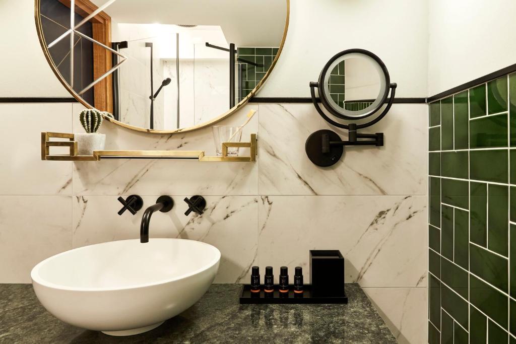 Hotel Indigo The Hague - Palace Noordeinde by IHG - Resim 19