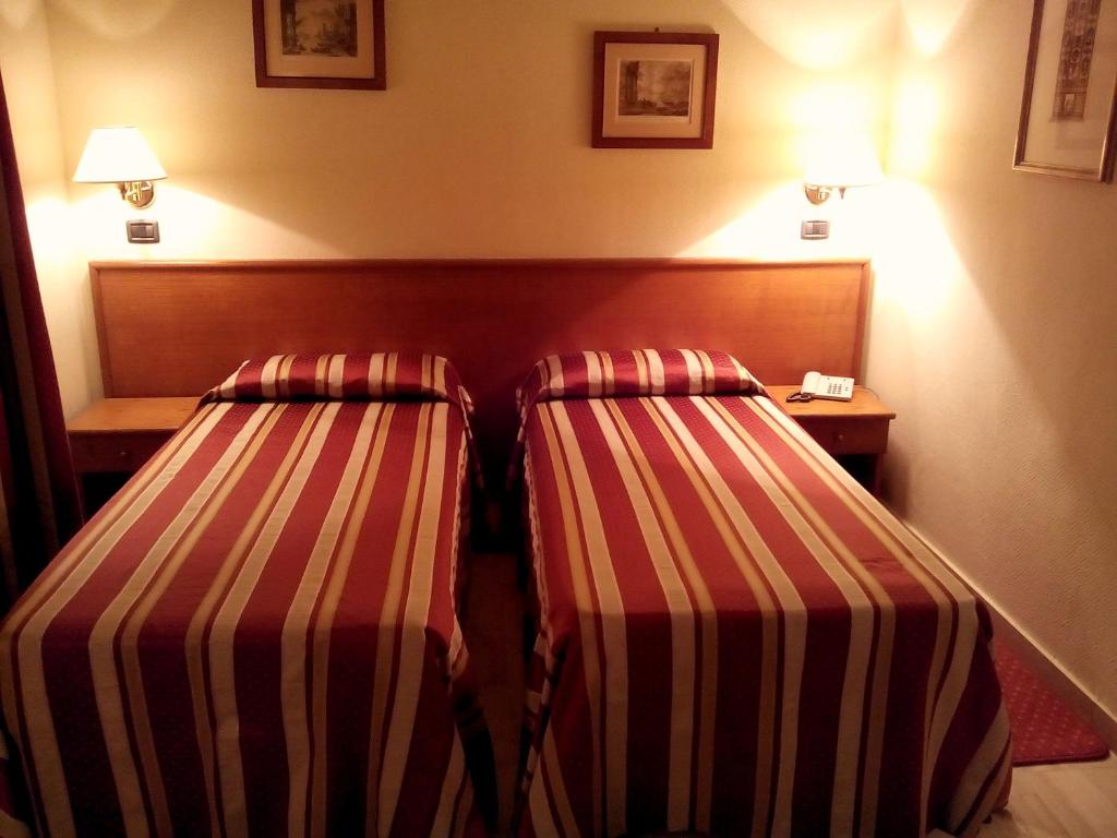 Hotel Select - Classic Twin Room