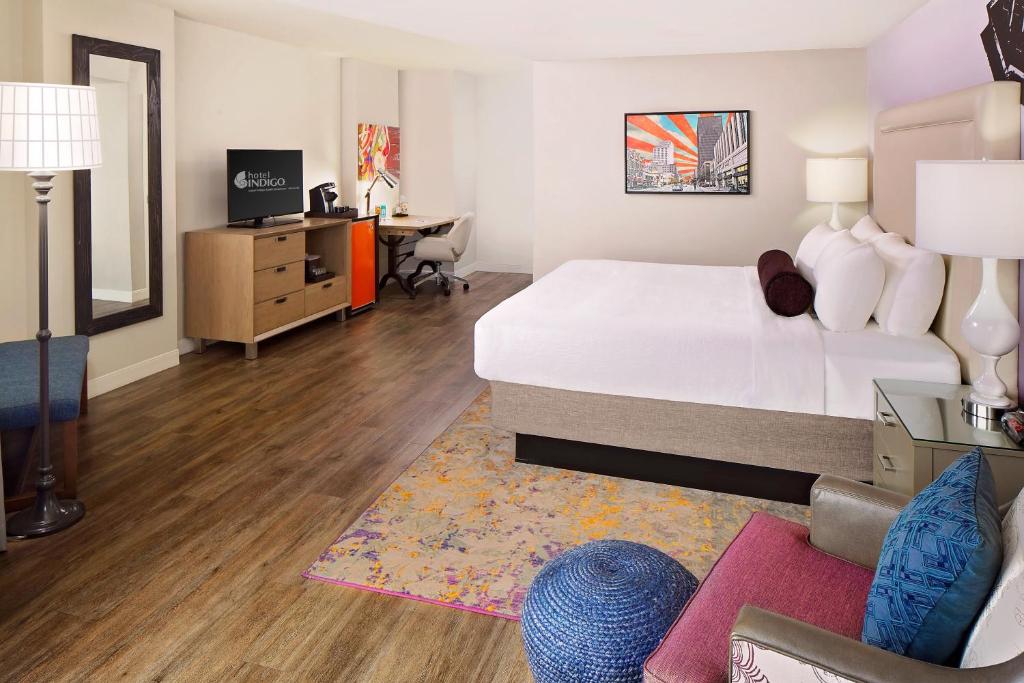 Hotel Indigo Austin Downtown - University by IHG photo