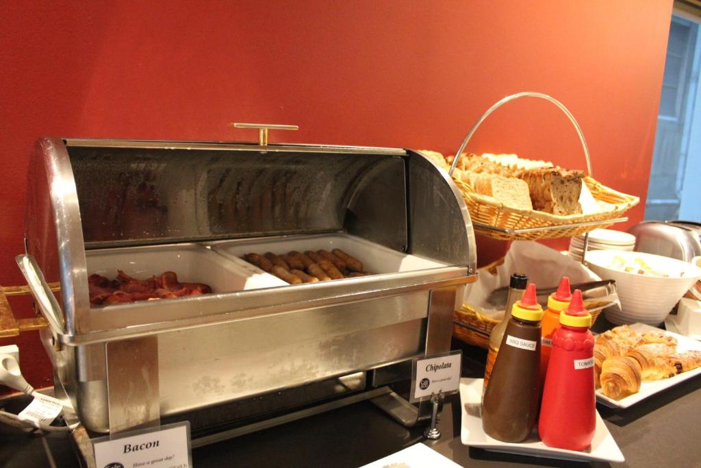 YEHS Hotel Melbourne CBD - Resim 33