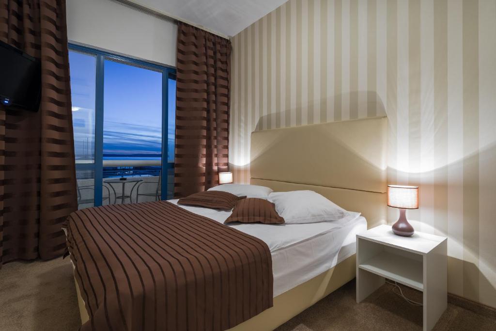 
Double Room with Sea View
