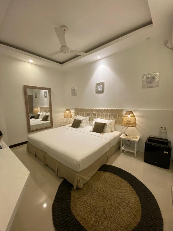 Canopus Retreat Thulusdhoo - 5