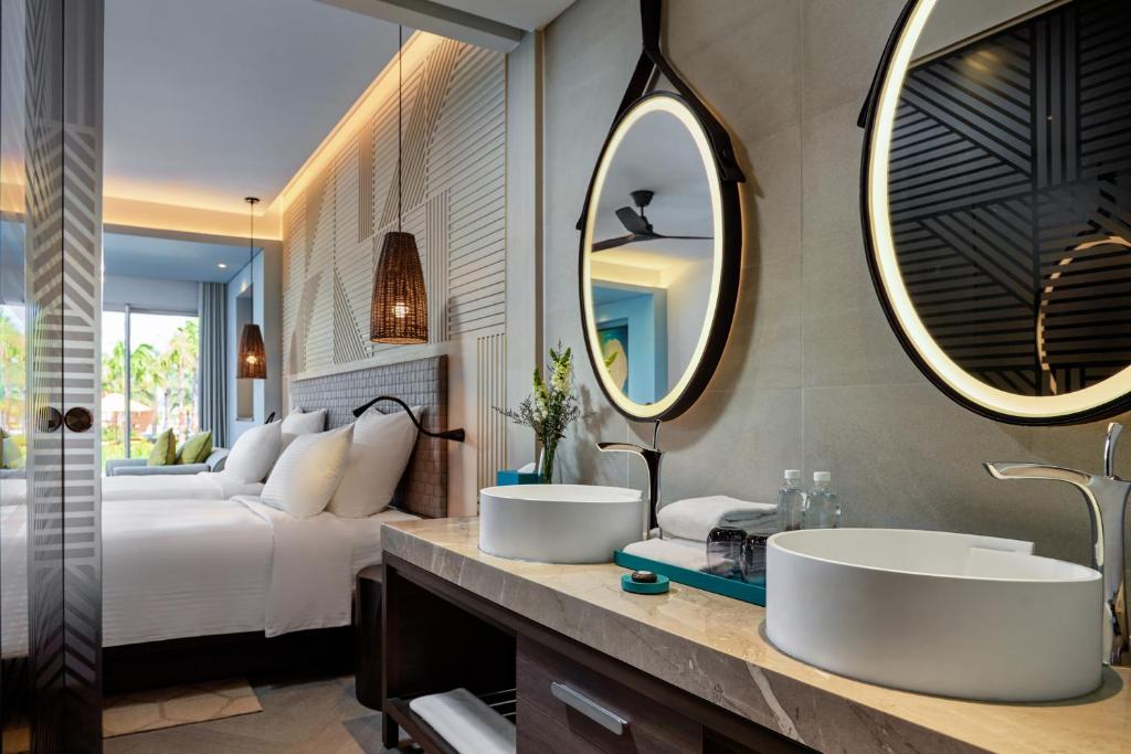 Phòng Deluxe 2 Giường Đơn Nhìn Ra Biển