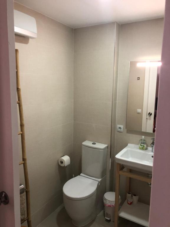 Kúpeľňa v ubytovaní Apartamento frente al mar (Avda costa Blanca)